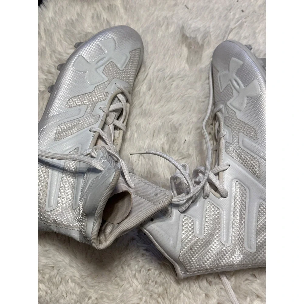 Under Armour Highlight MC Football Cleats White High Top 3000177-100 Mens 8.5